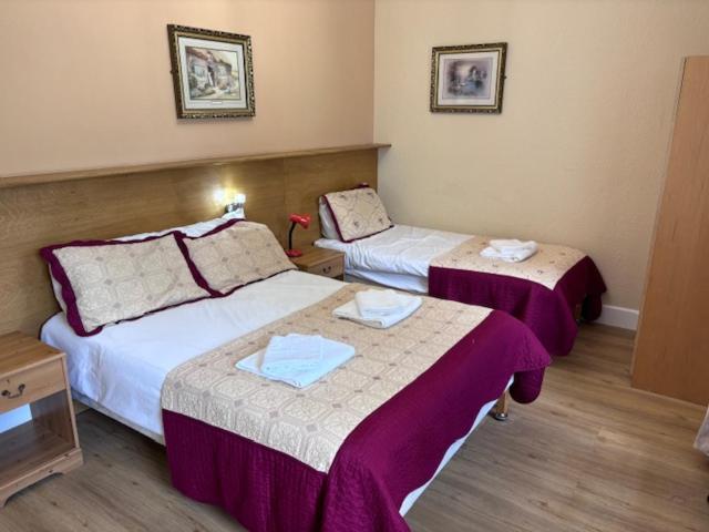 אדינבורו Cumberland Hotel מראה חיצוני תמונה