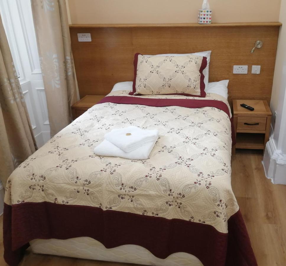 אדינבורו Cumberland Hotel מראה חיצוני תמונה